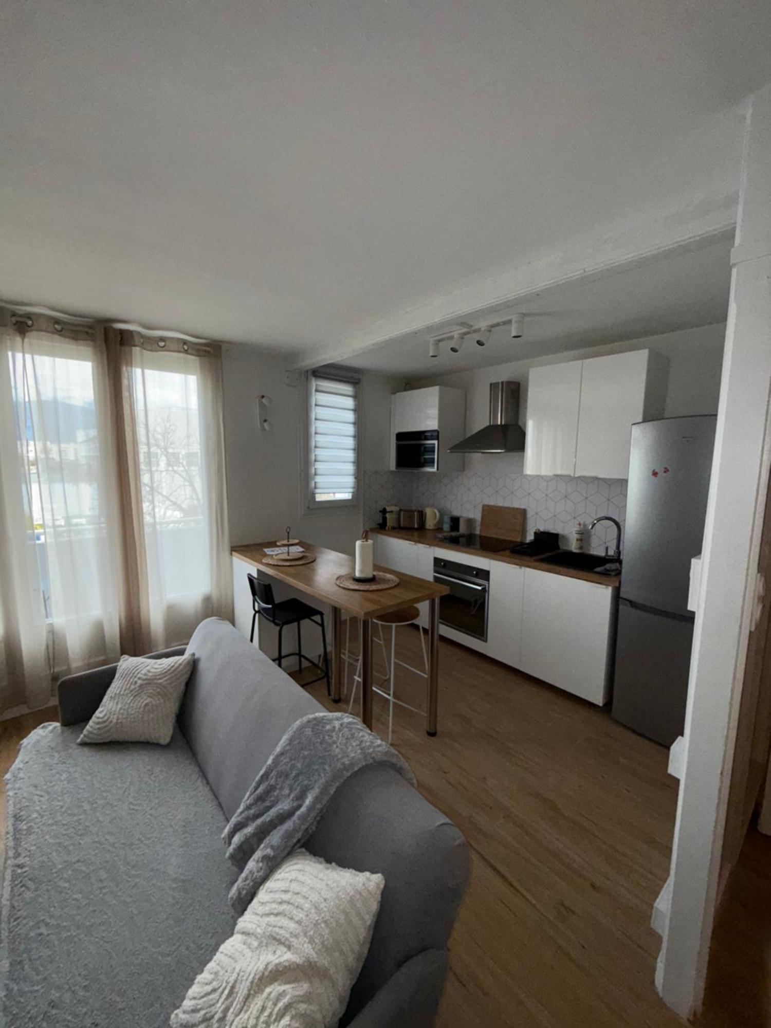 Superbe Duplex Avec Parking Gratuit Grenoble