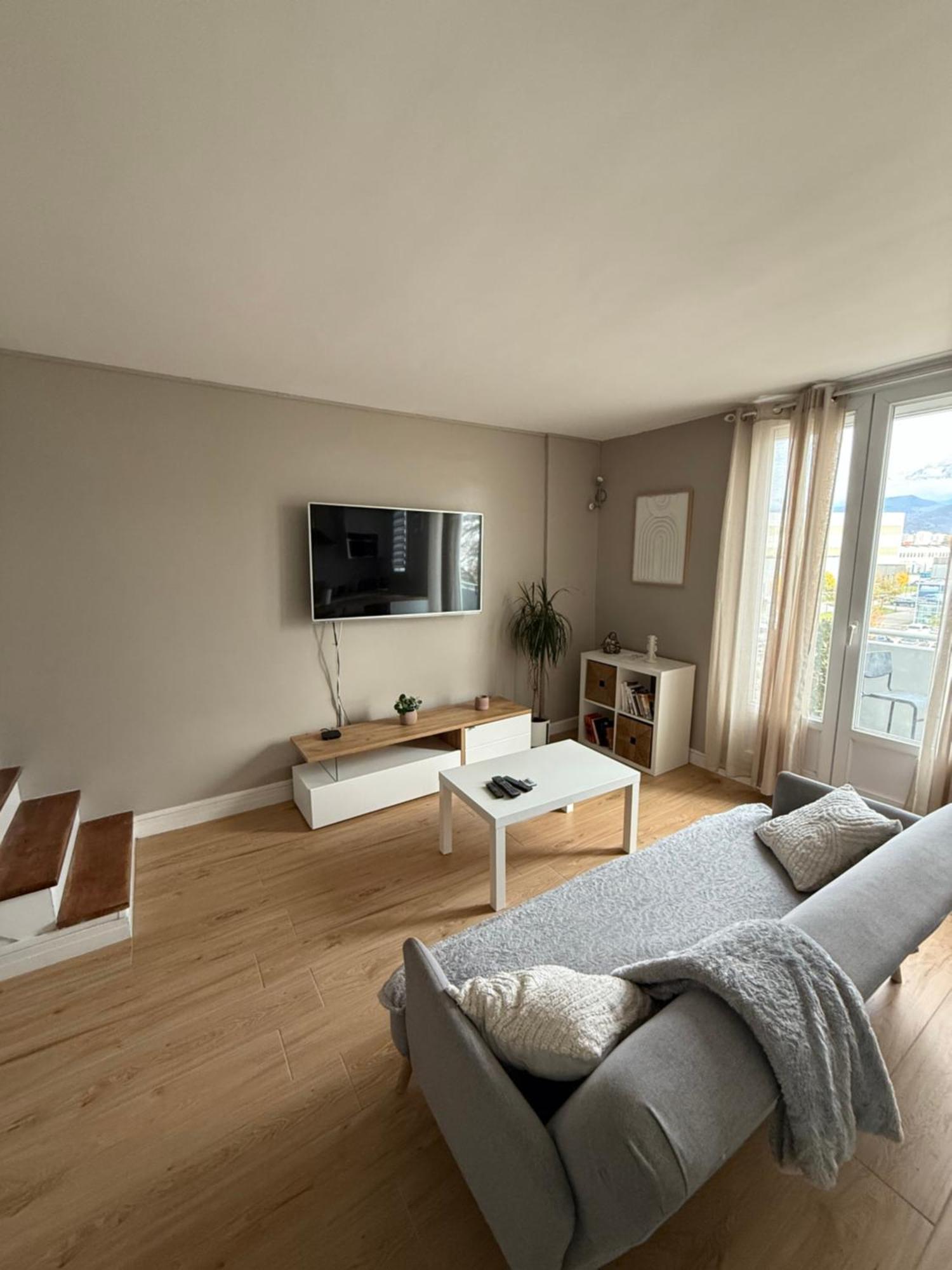 Superbe Duplex Avec Parking Gratuit * Grenoble