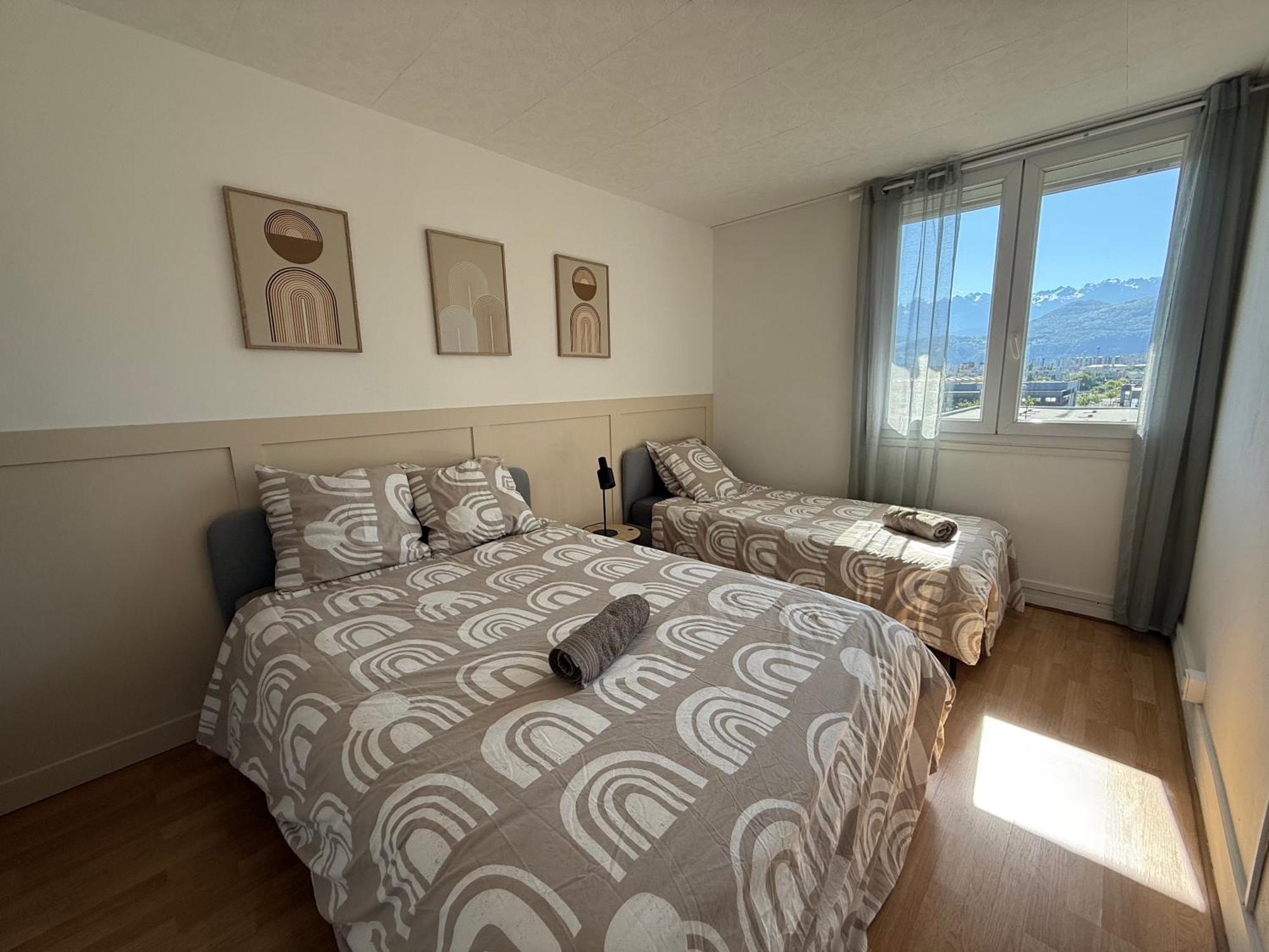 Superbe Duplex Avec Parking Gratuit * Grenoble